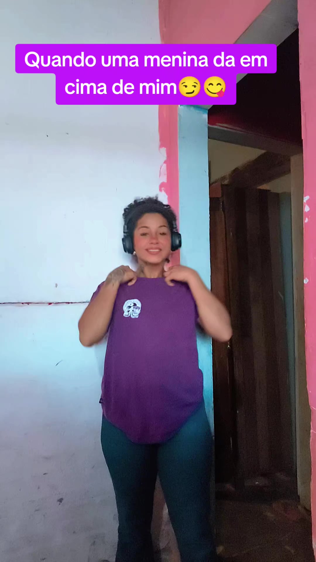 @Tain&aacute; baixinha 😏❤️