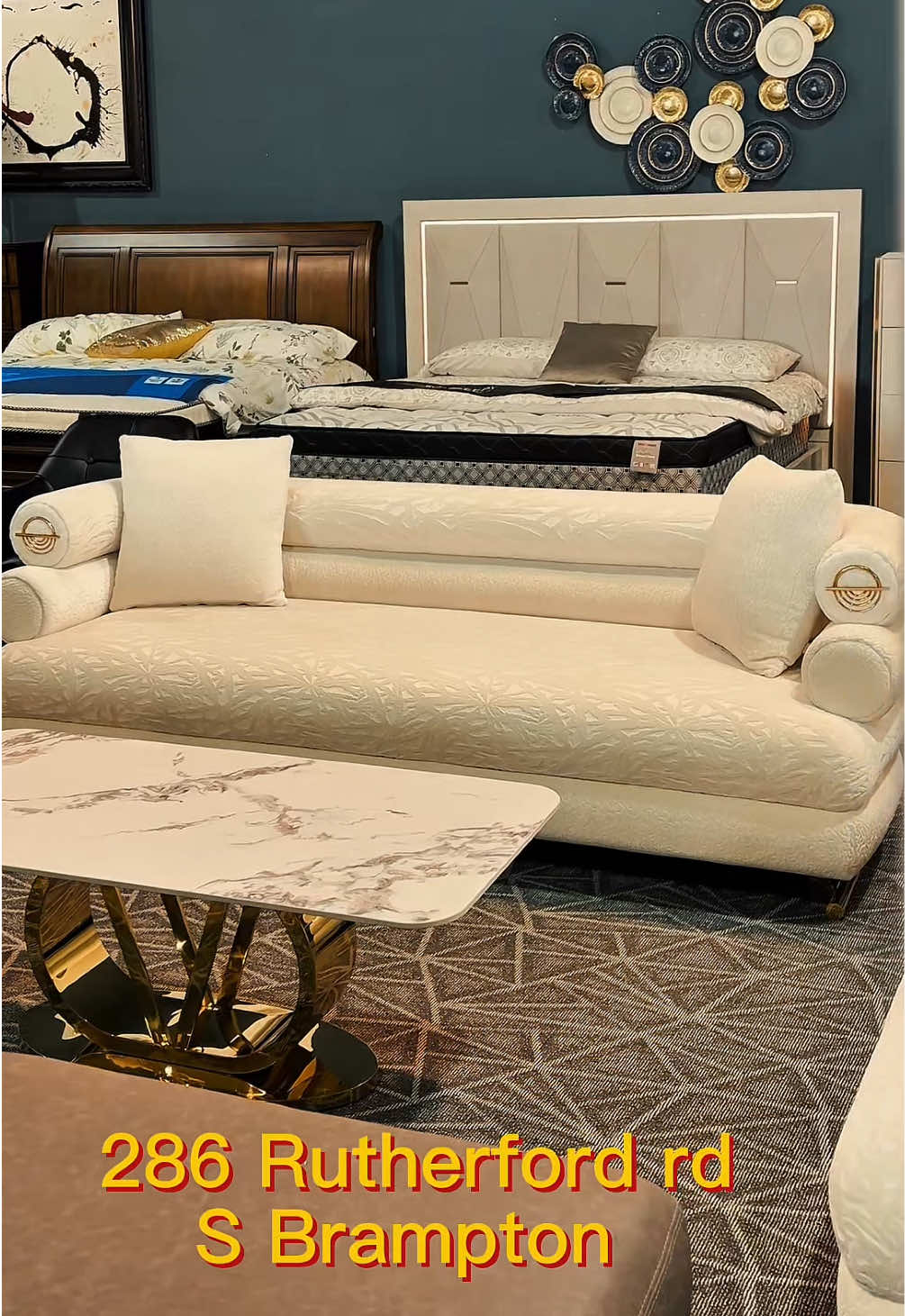 @Royal living furniture