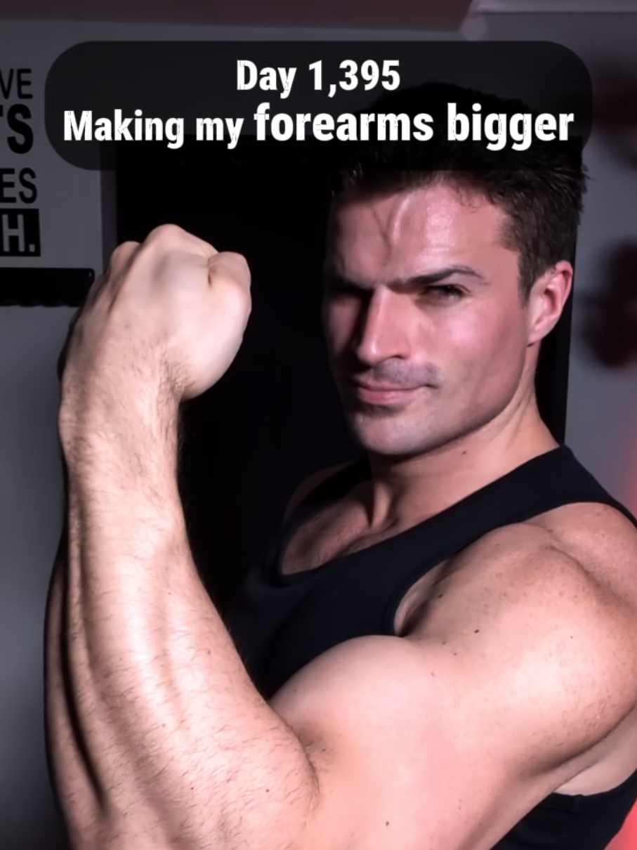 @RomanWorksOut