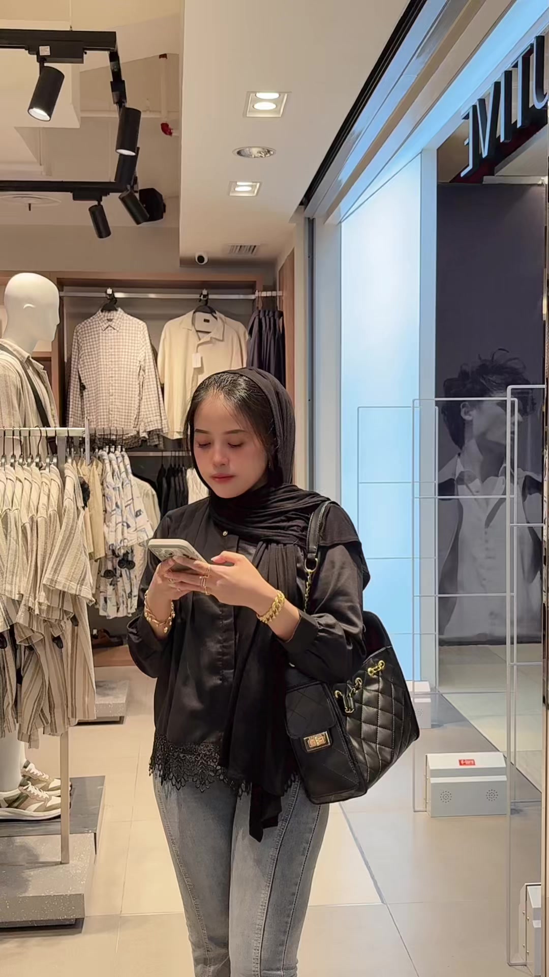 @๐๐ข๐ฌ๐ฌ๐๐ฎ๐ฅ๐ข๐ฒ๐ หโเฟเป
