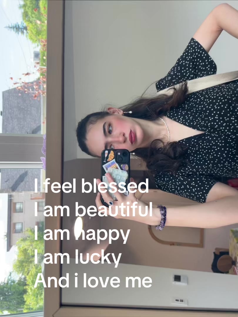 @Sara🪽