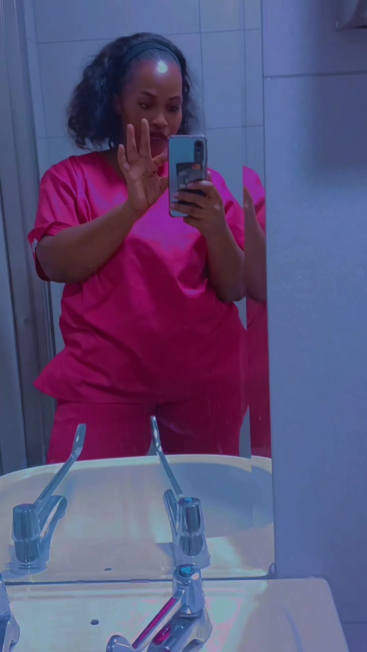 @Dee