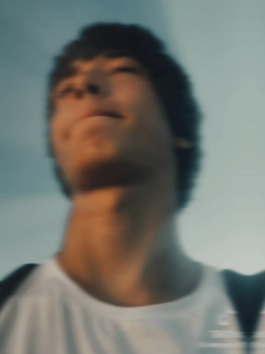 @🎥