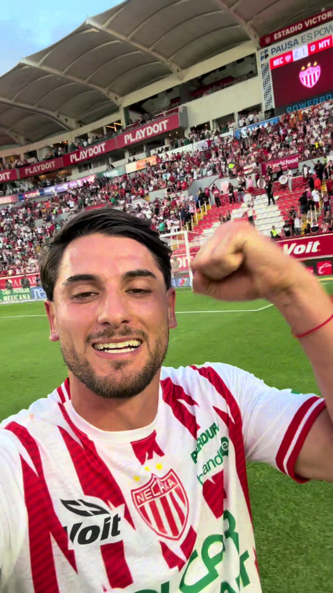 @Club Necaxa