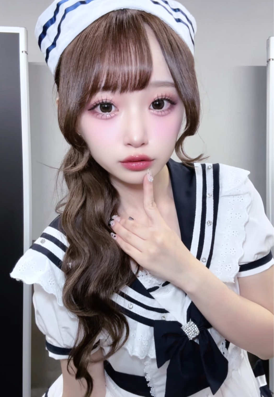 @にしのありさ