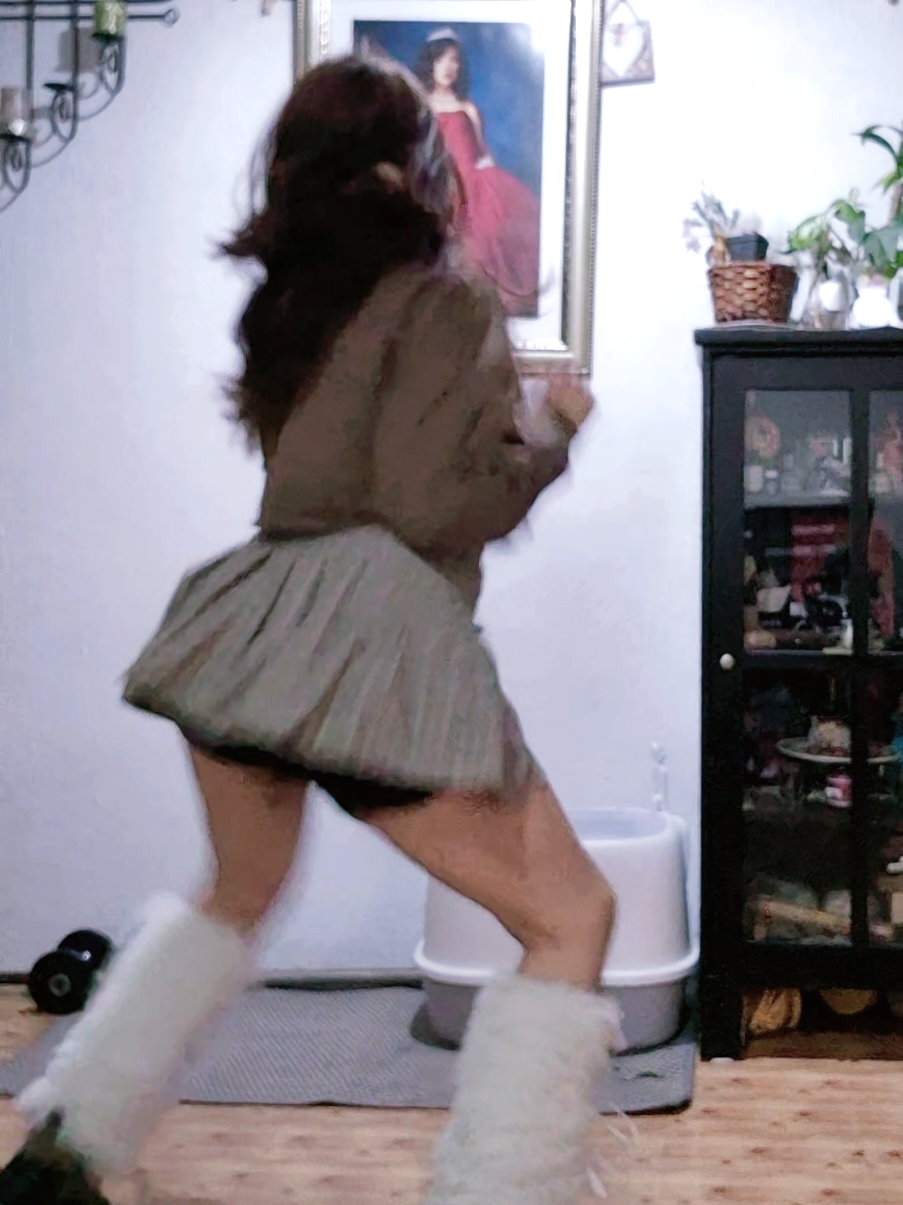 @Bellafoxx