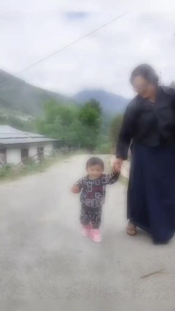 @NIMA GYALMO❤️❤️❤️