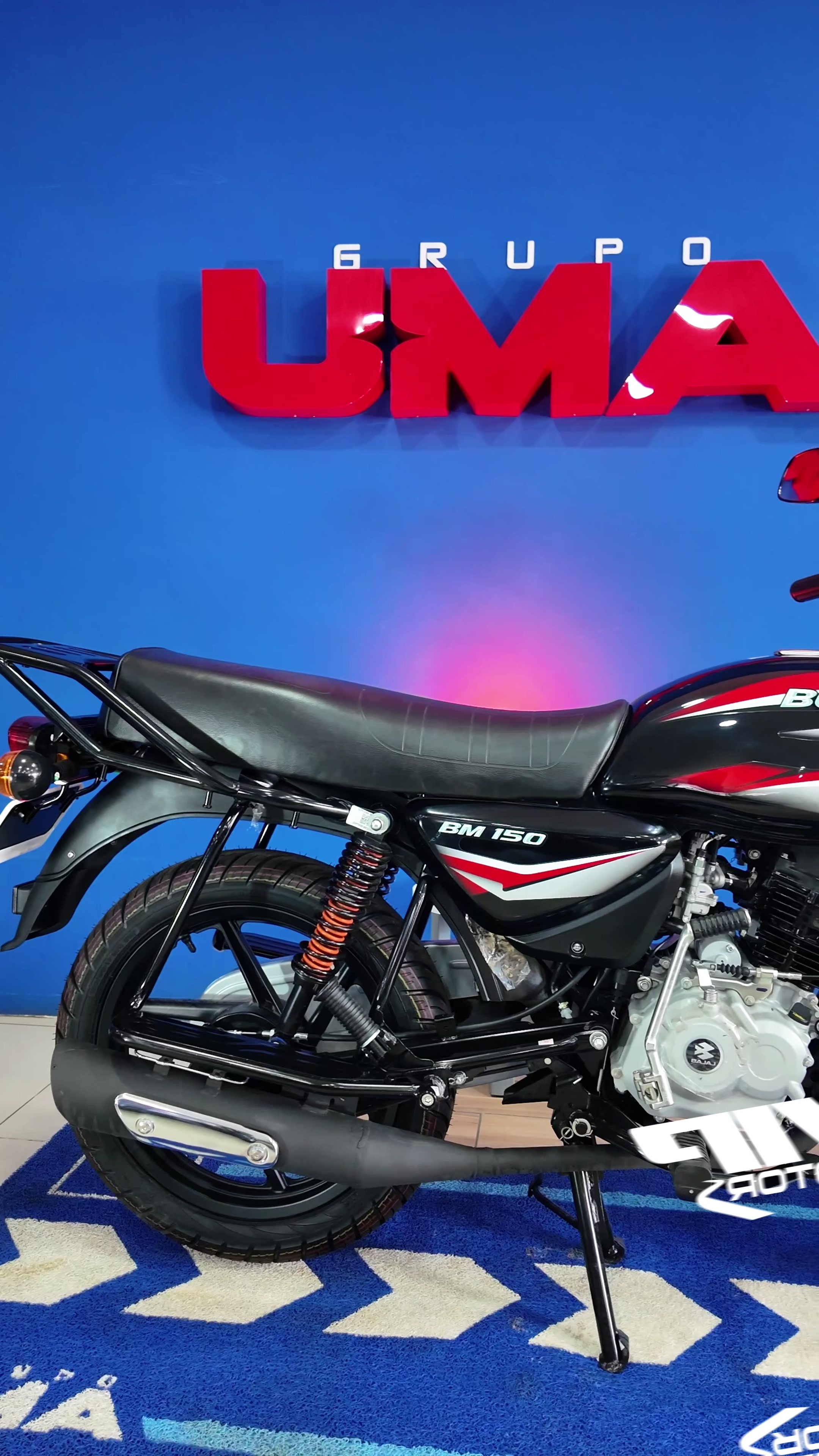 @BAJAJ AMATITL&Aacute;N