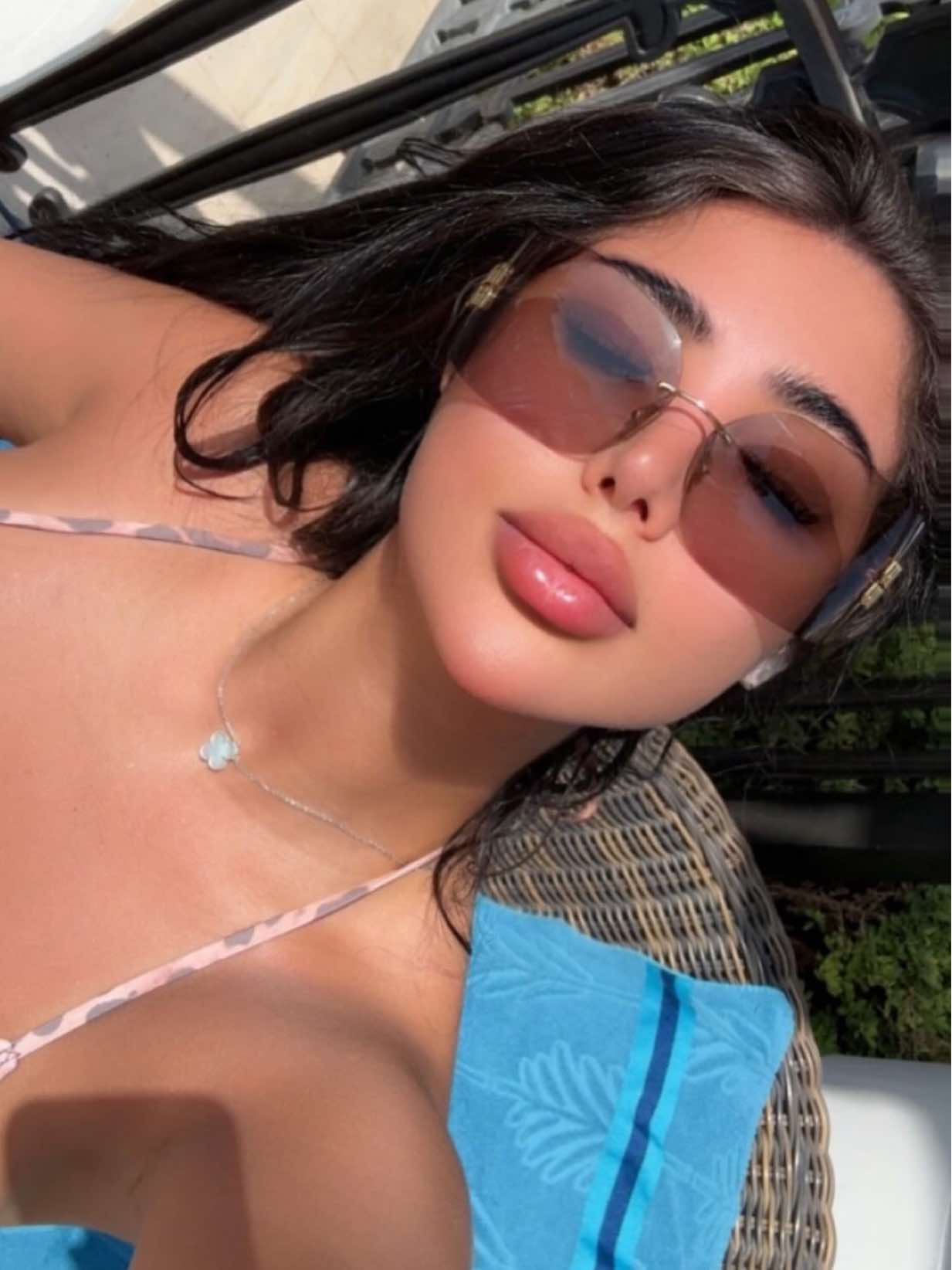 @Jennyfer