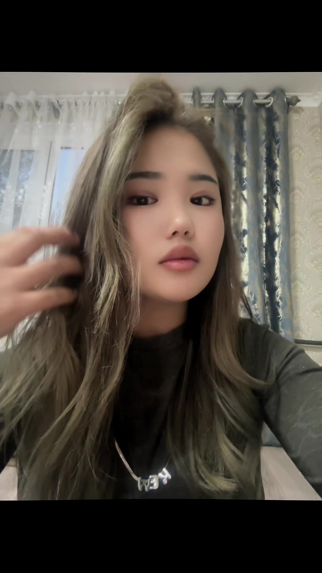 @Aidai🥰