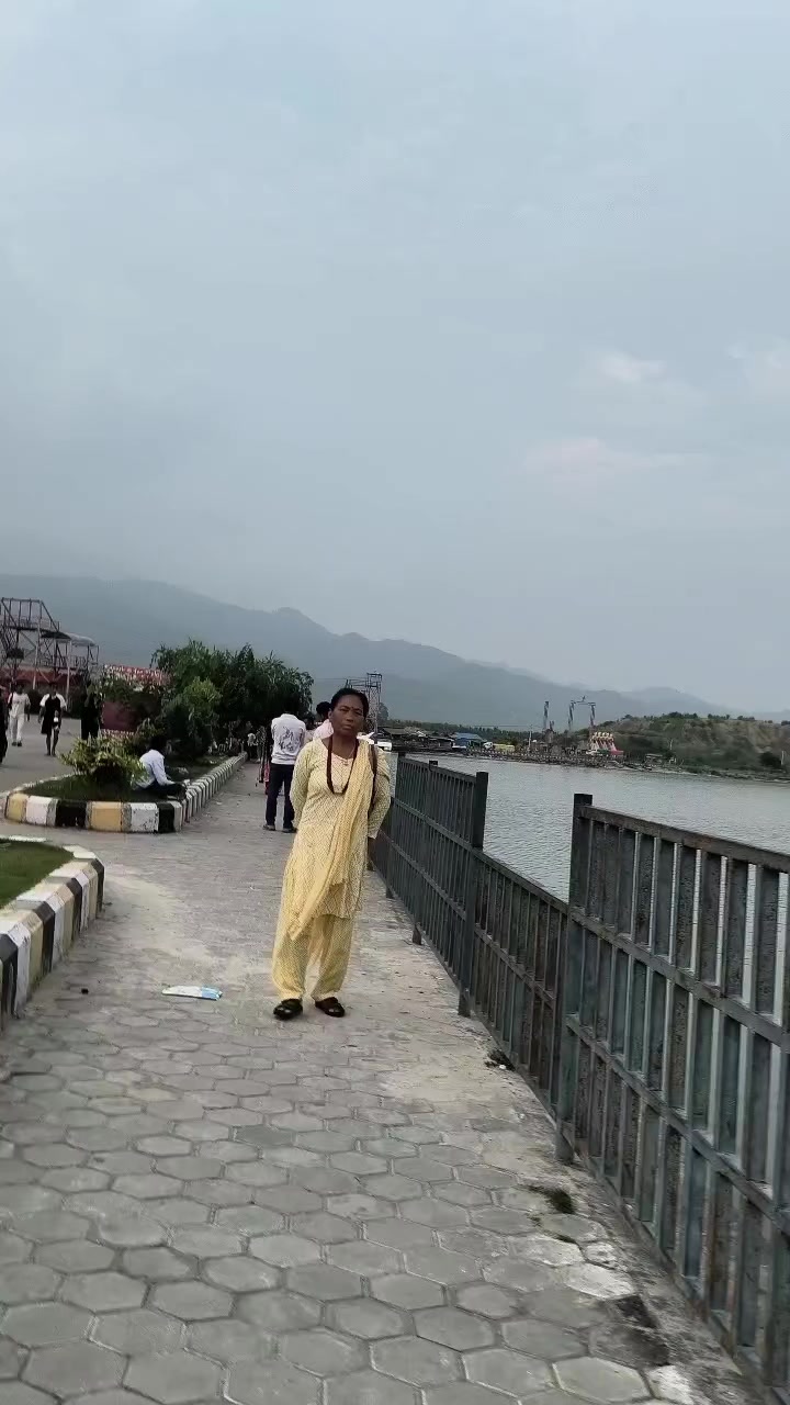 @Lungeli__queen👸🇳🇵