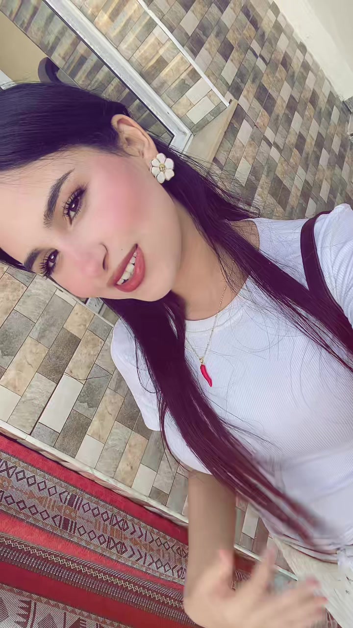 @farah mallouli