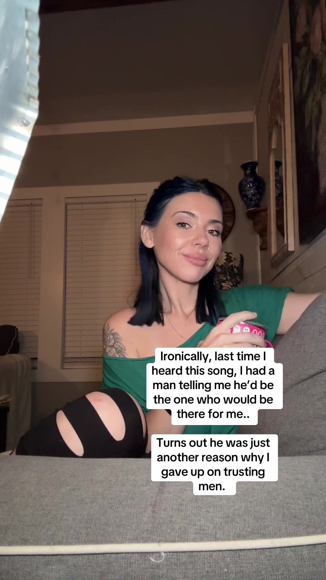 @Kaytee_👻