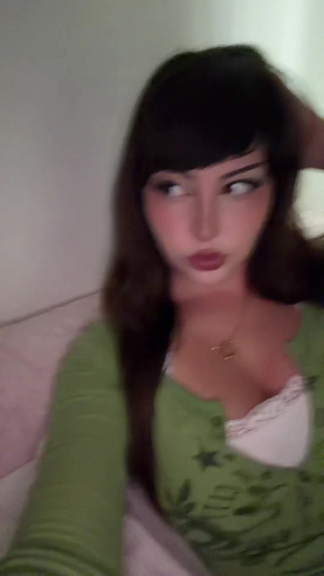 @r