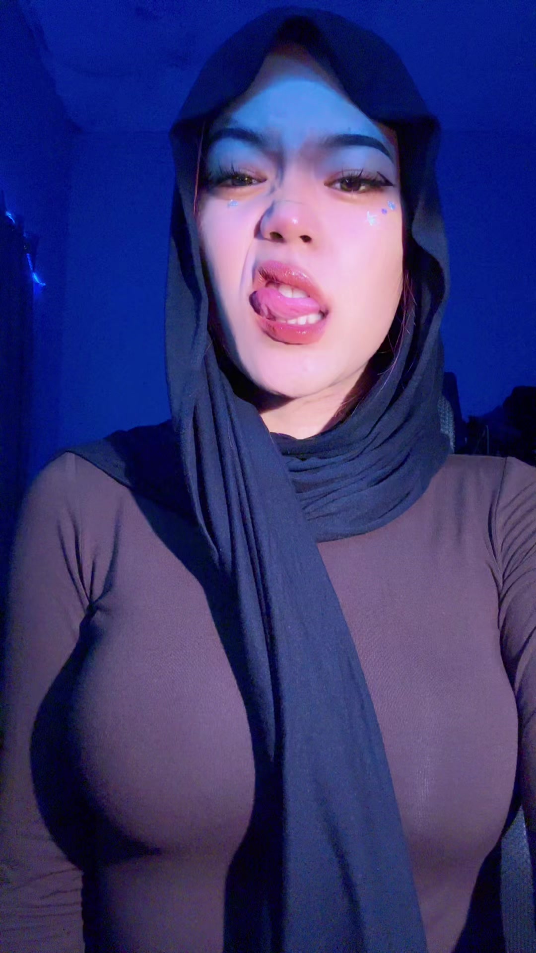 @Ayang