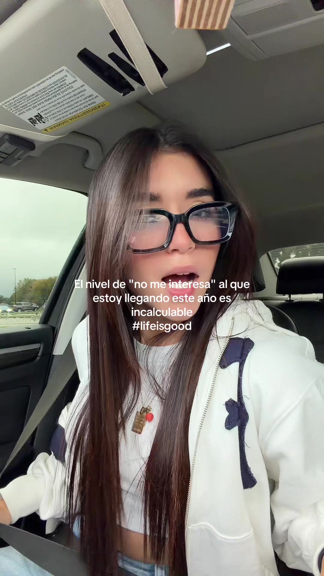 @Valeria