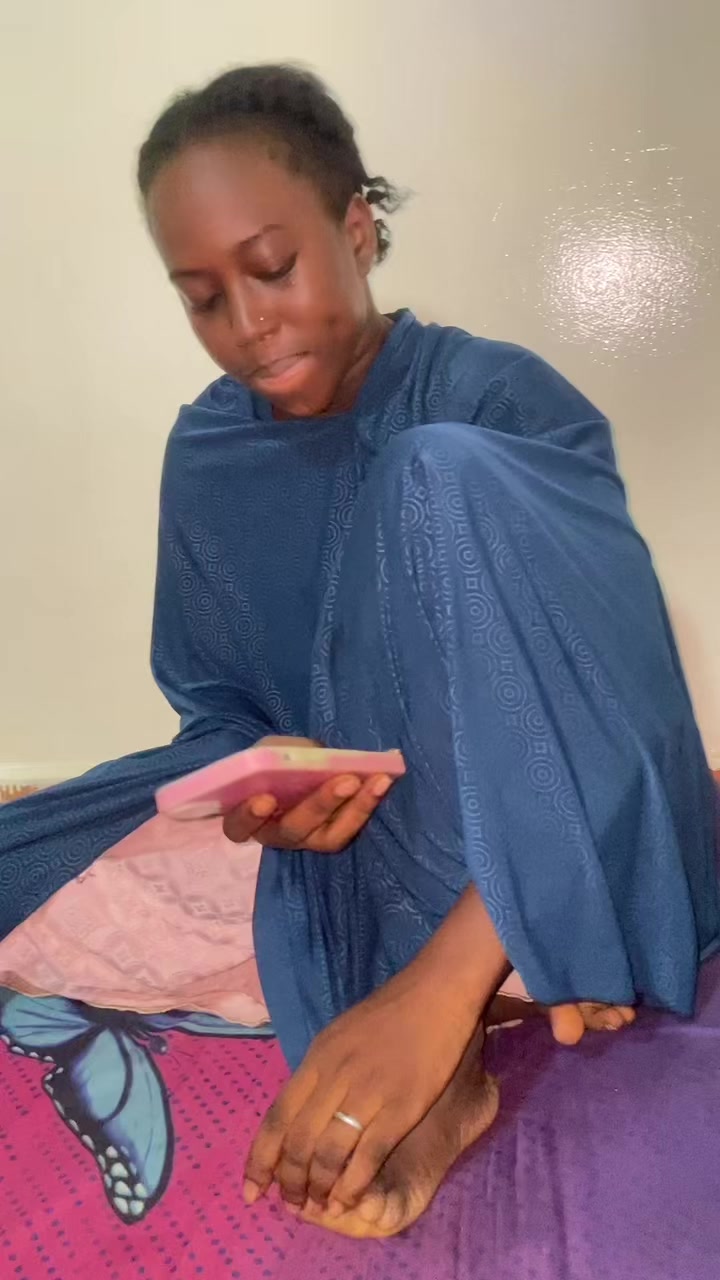 @🌸MÃRŸÂM🌸