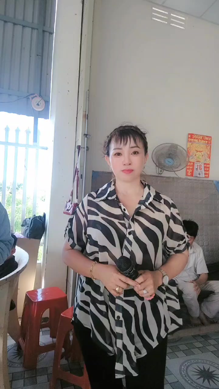 @🆚CÔ HAI NINH THUẬN