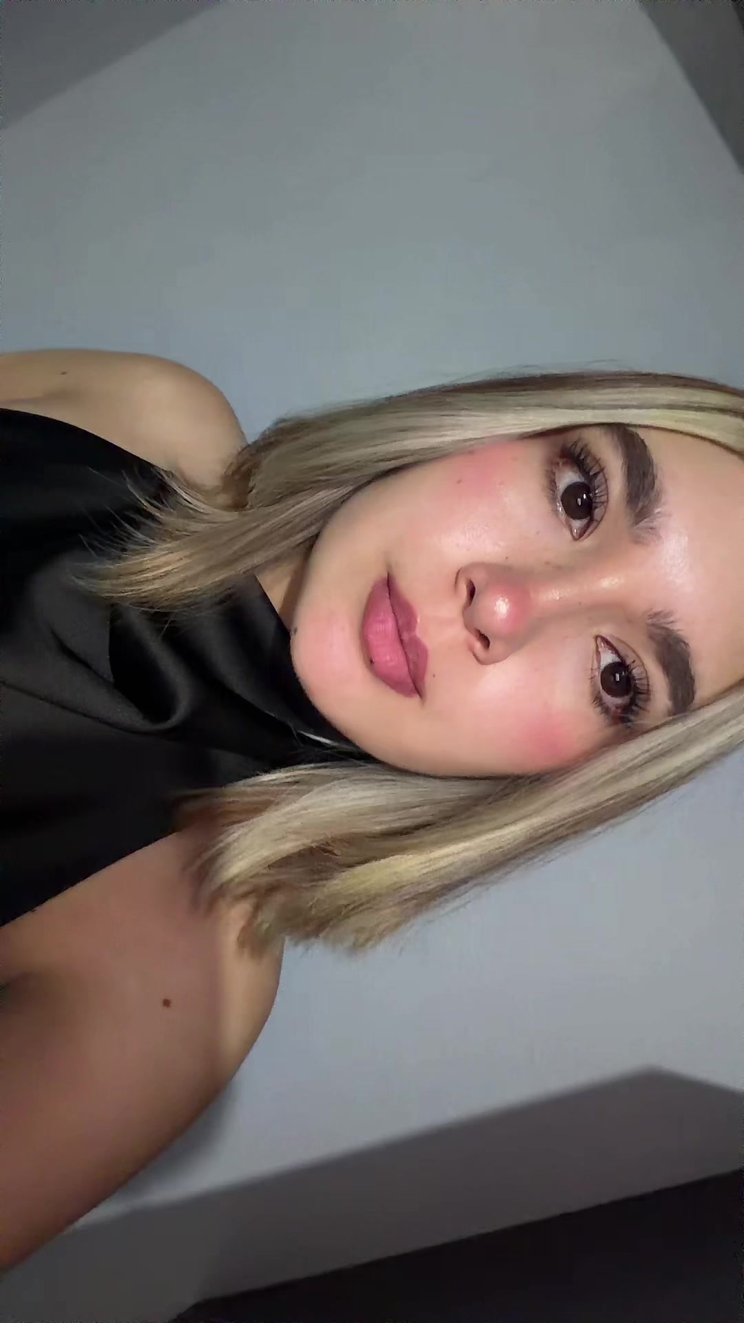 @Valentina