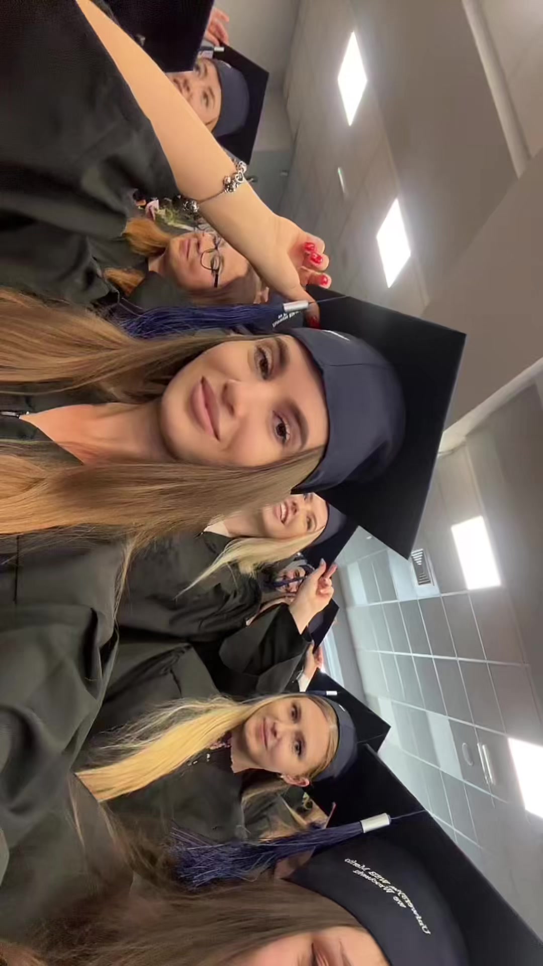 @taniiitaa_