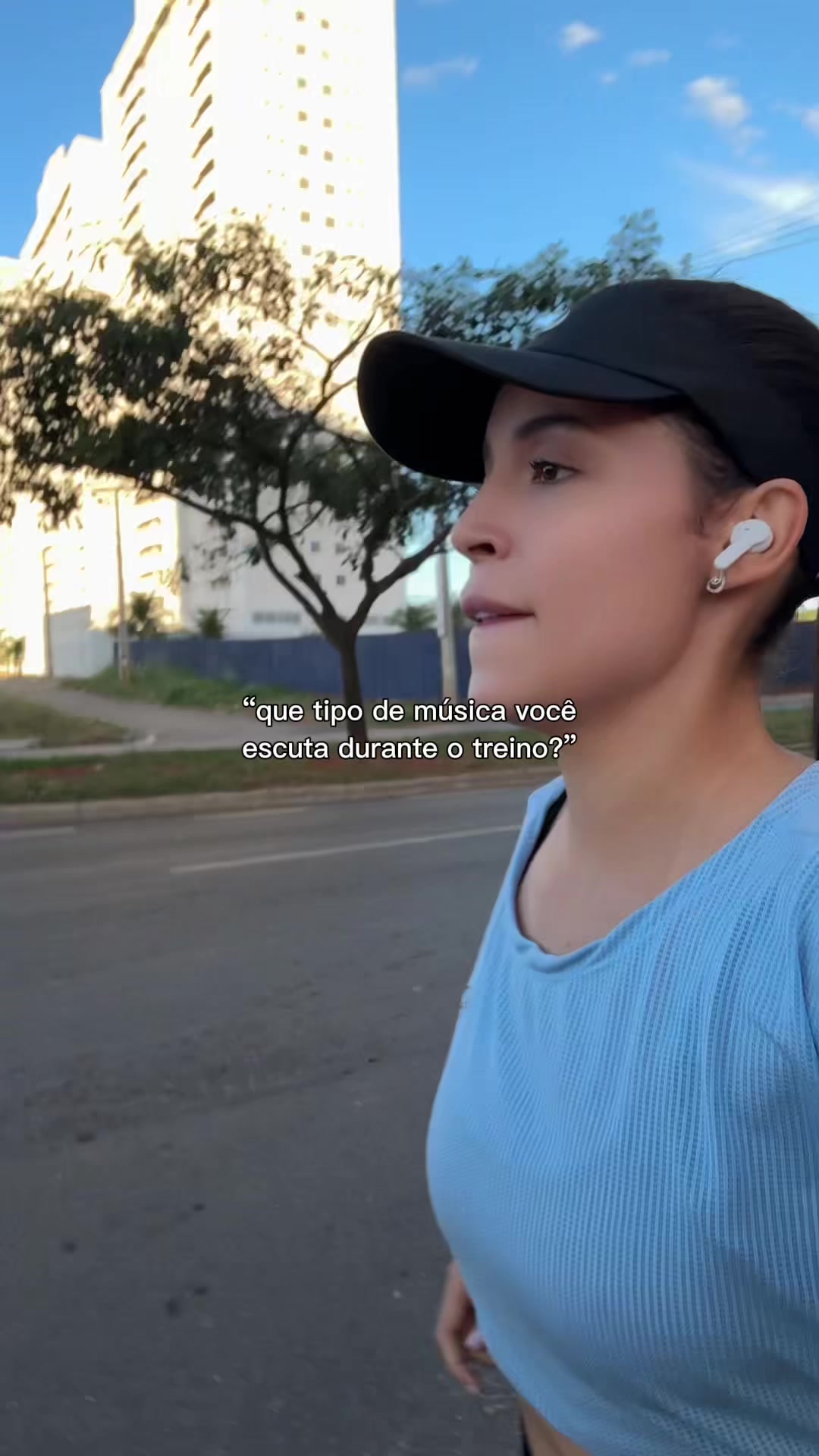 @Larinha