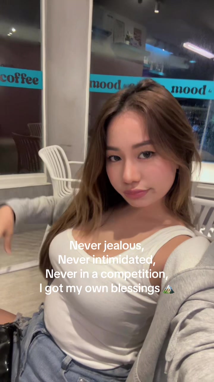 @Mirzi.Thea on Insta