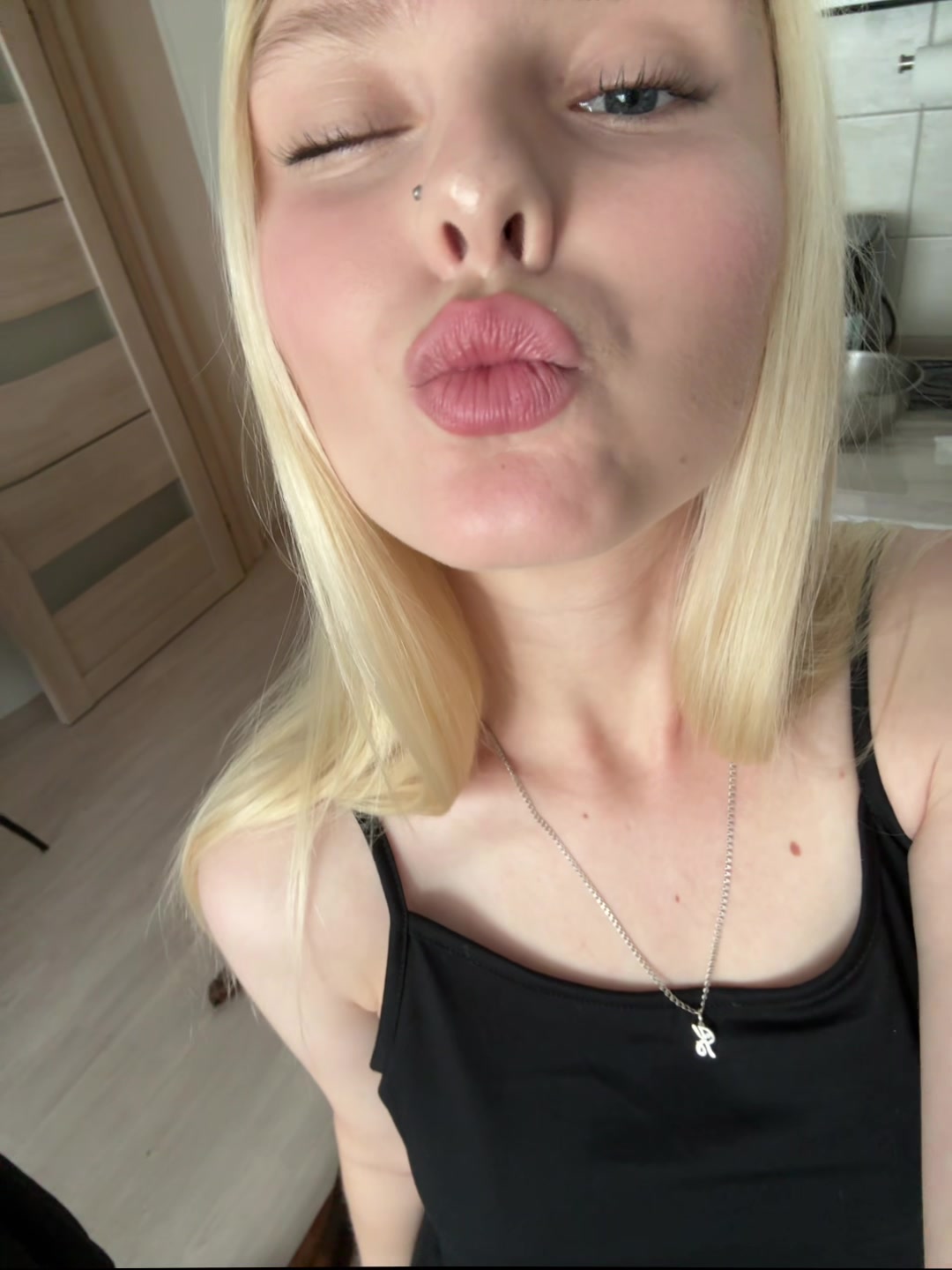 @xk2000