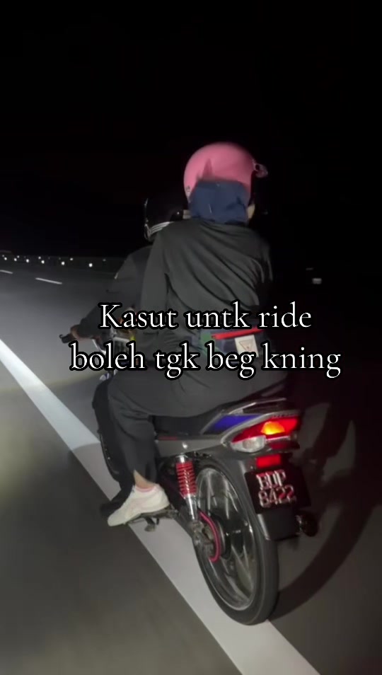@𝐀𝐢𝐞𝐧 𝐖𝐚𝐧𝐢𝐞𝐲 🫧
