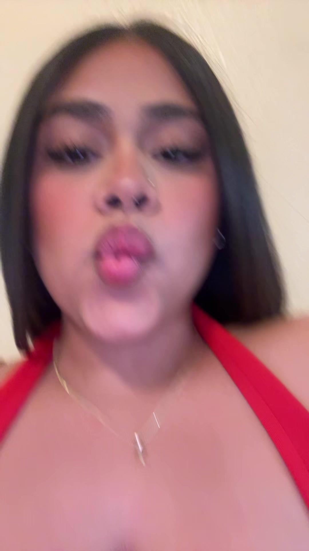 @daniela