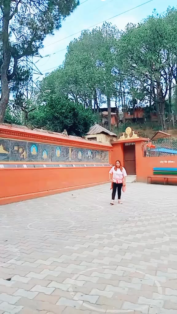 @पारु खड्का🇳🇵🇳🇵