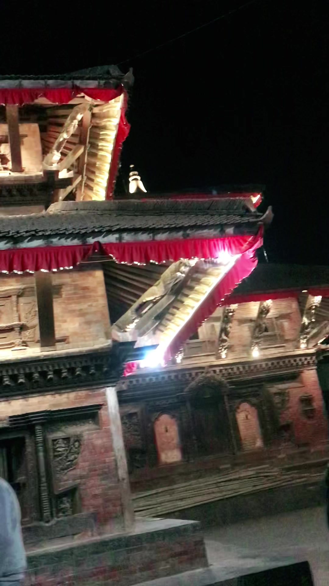 @Dhanu gurung🧿🇳🇵💫