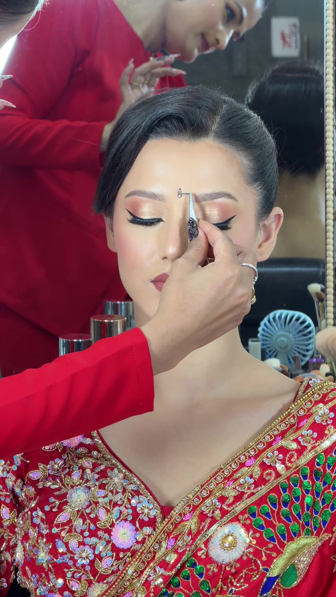 @makeupbyjanu