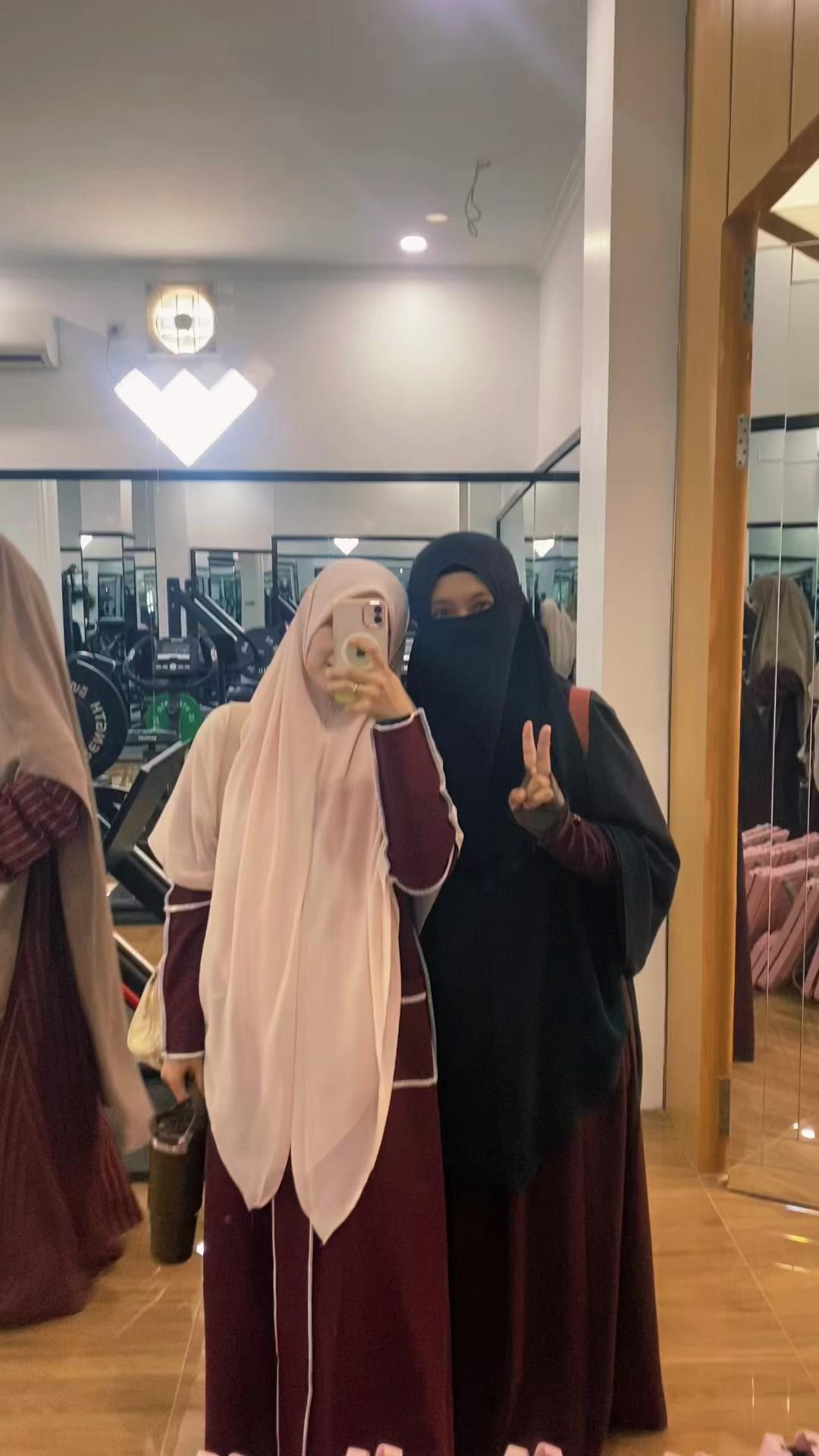 @Alia