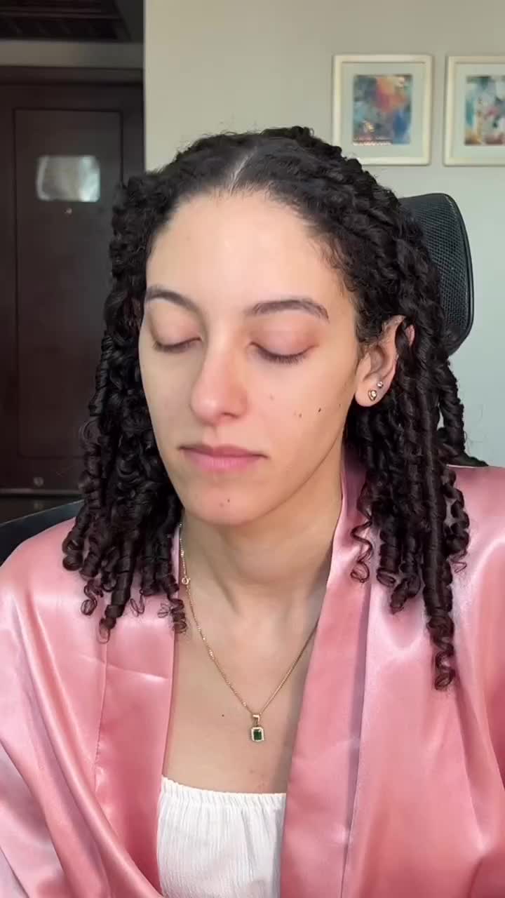@Emma_Reed