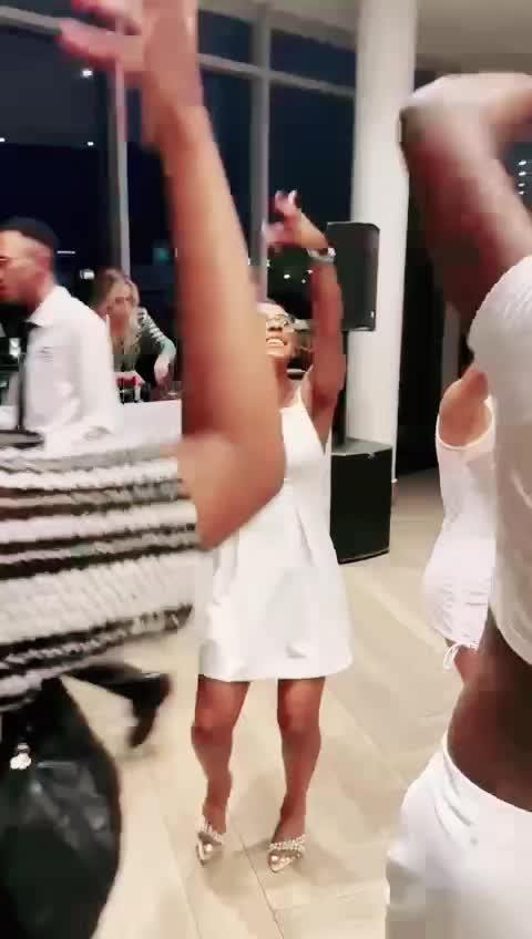 @MsTandz_Mvelase Omhle