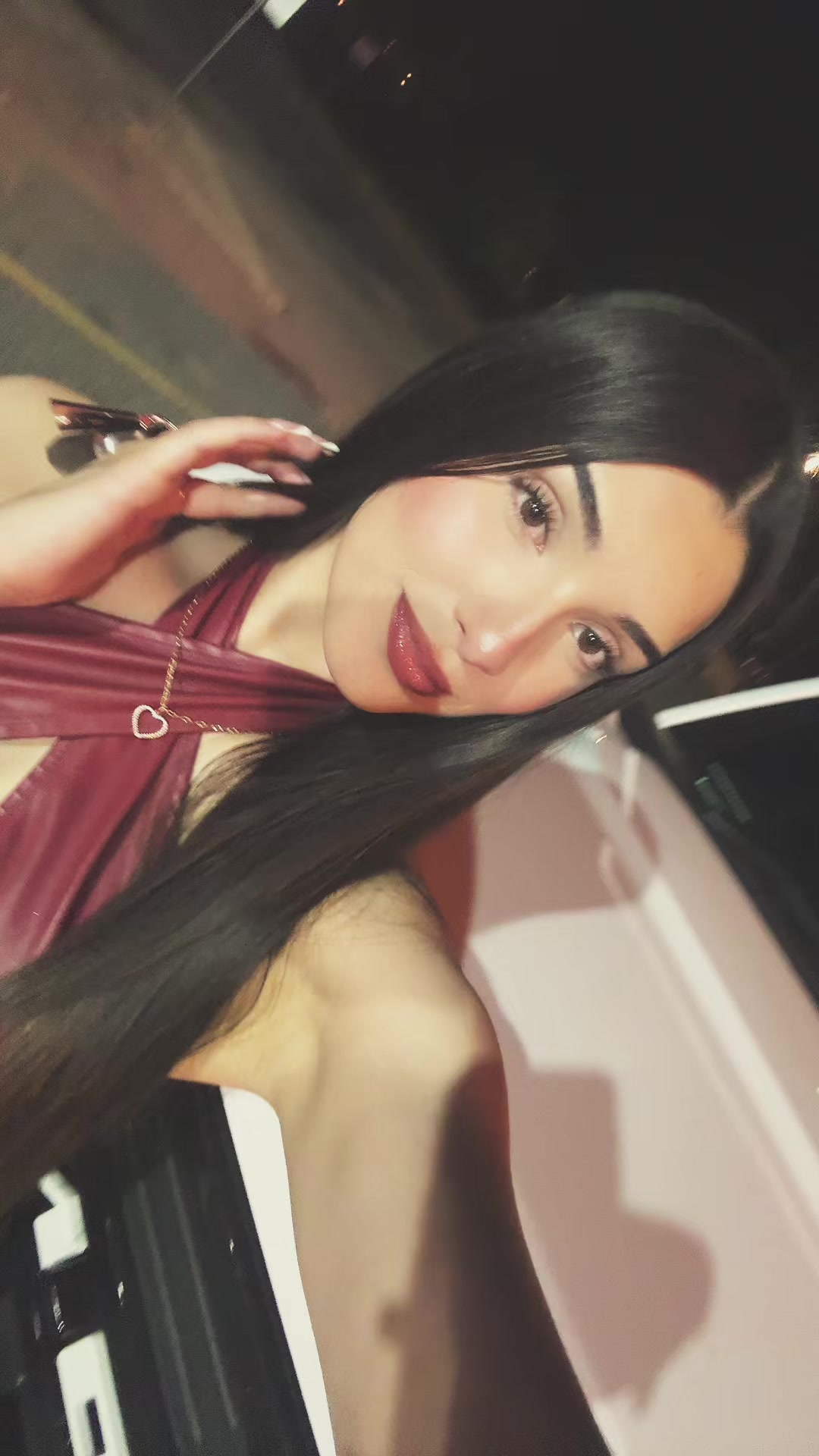 @anahi