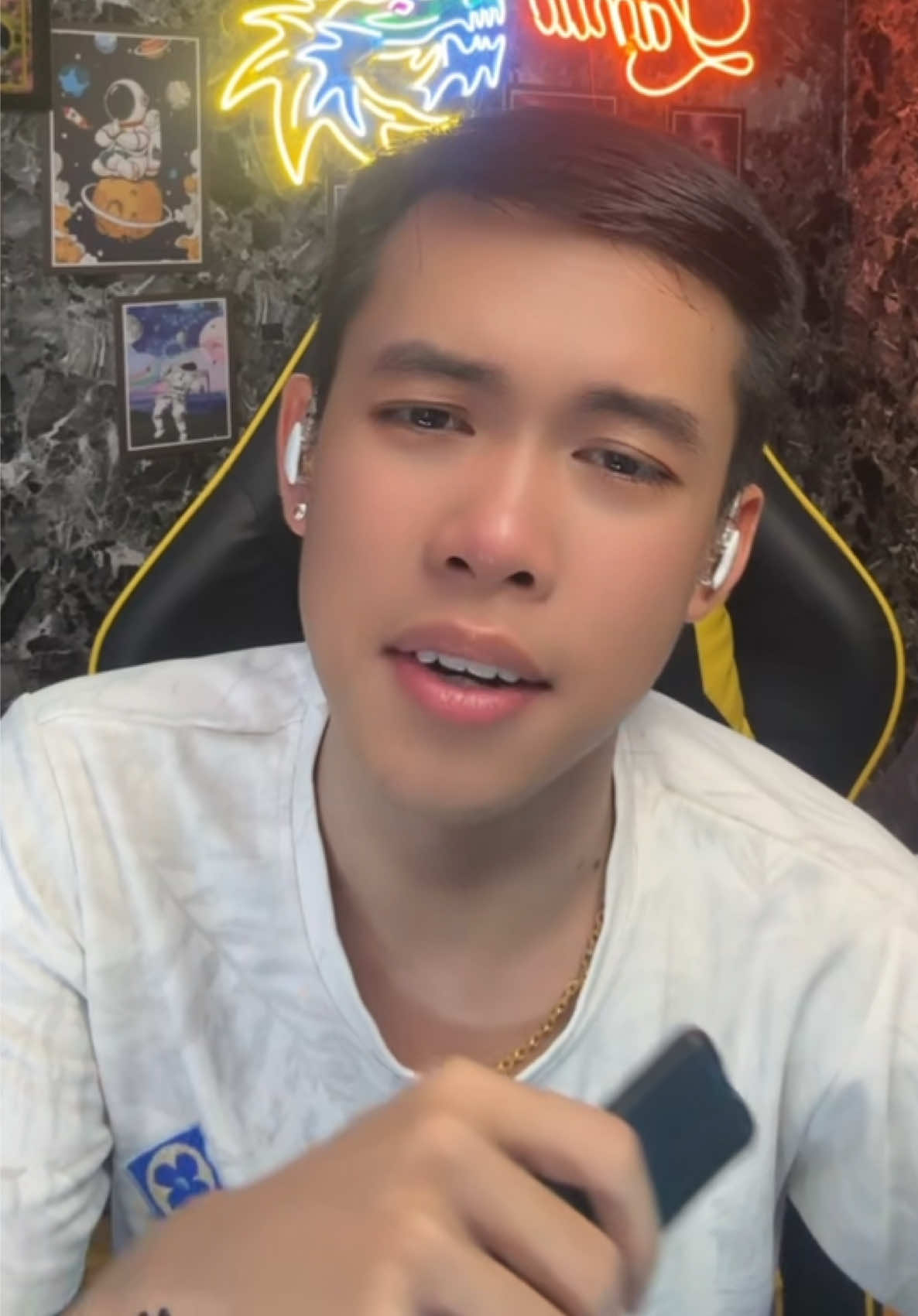 @L&acirc;m Tẽn Tẽn 🐉