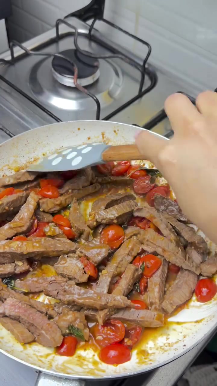 @Người Mới Xây Kênh
