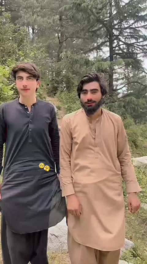 @Mujahidsalar👬