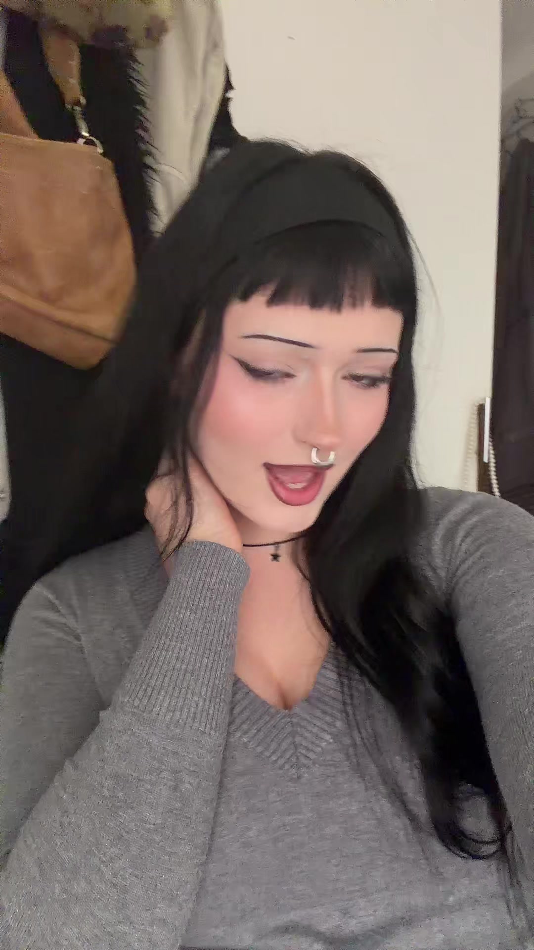 @✧・゚: *✧・゚:*