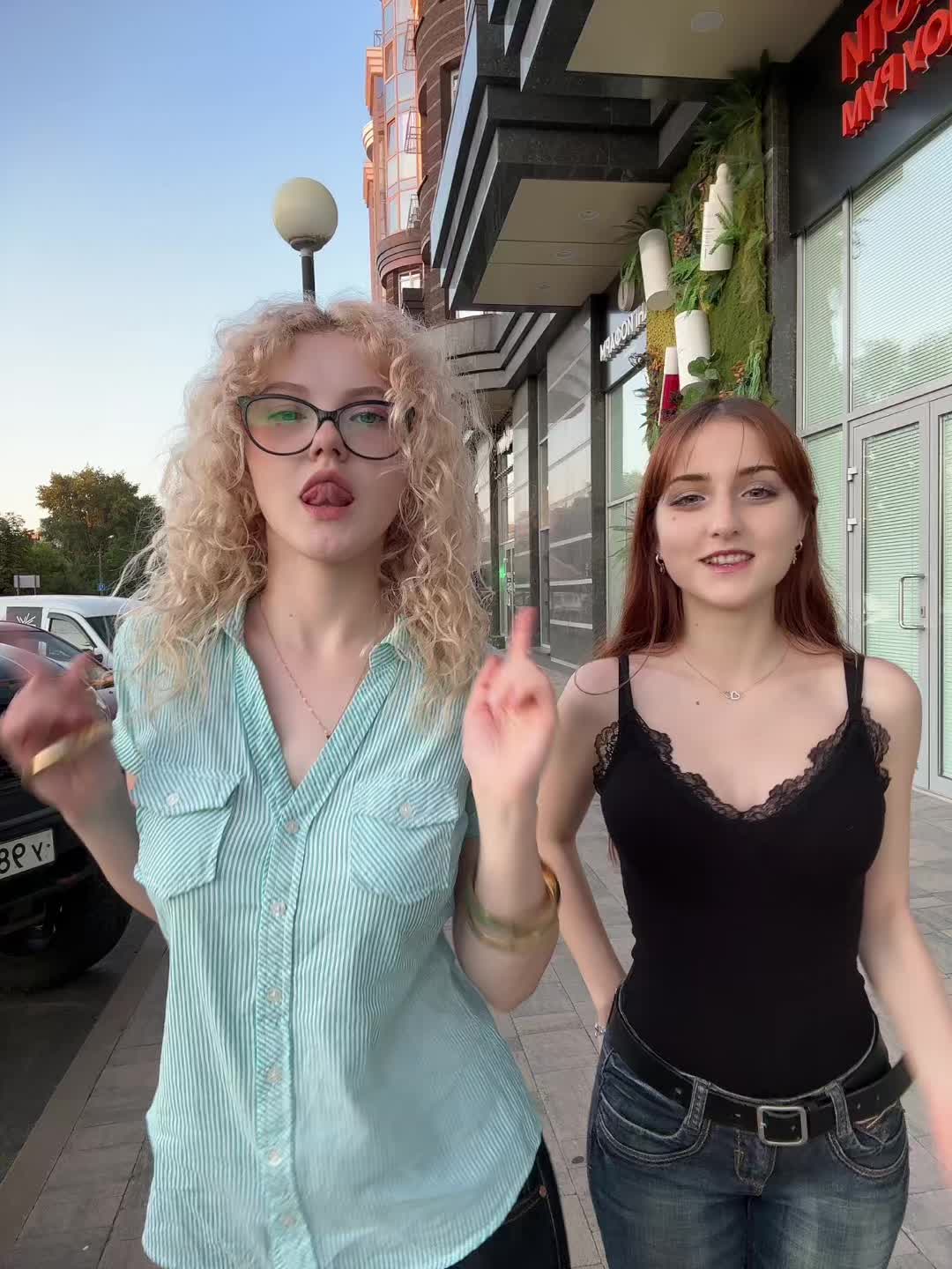 @рия вэсликс <33