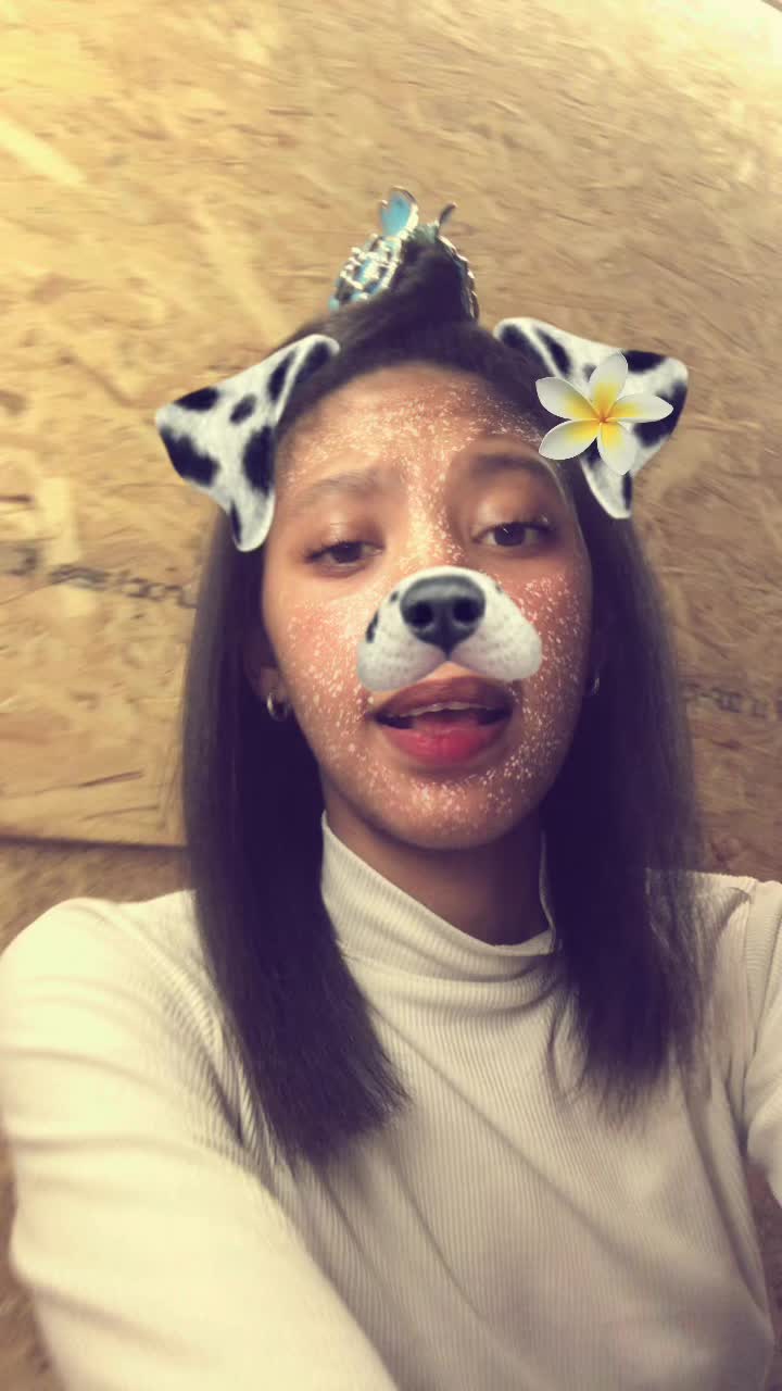 @NEESHA💙🦋