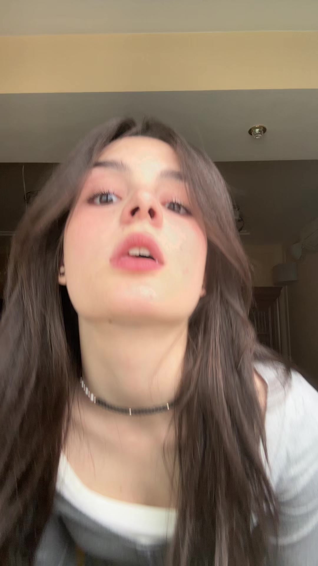 @vikueeess