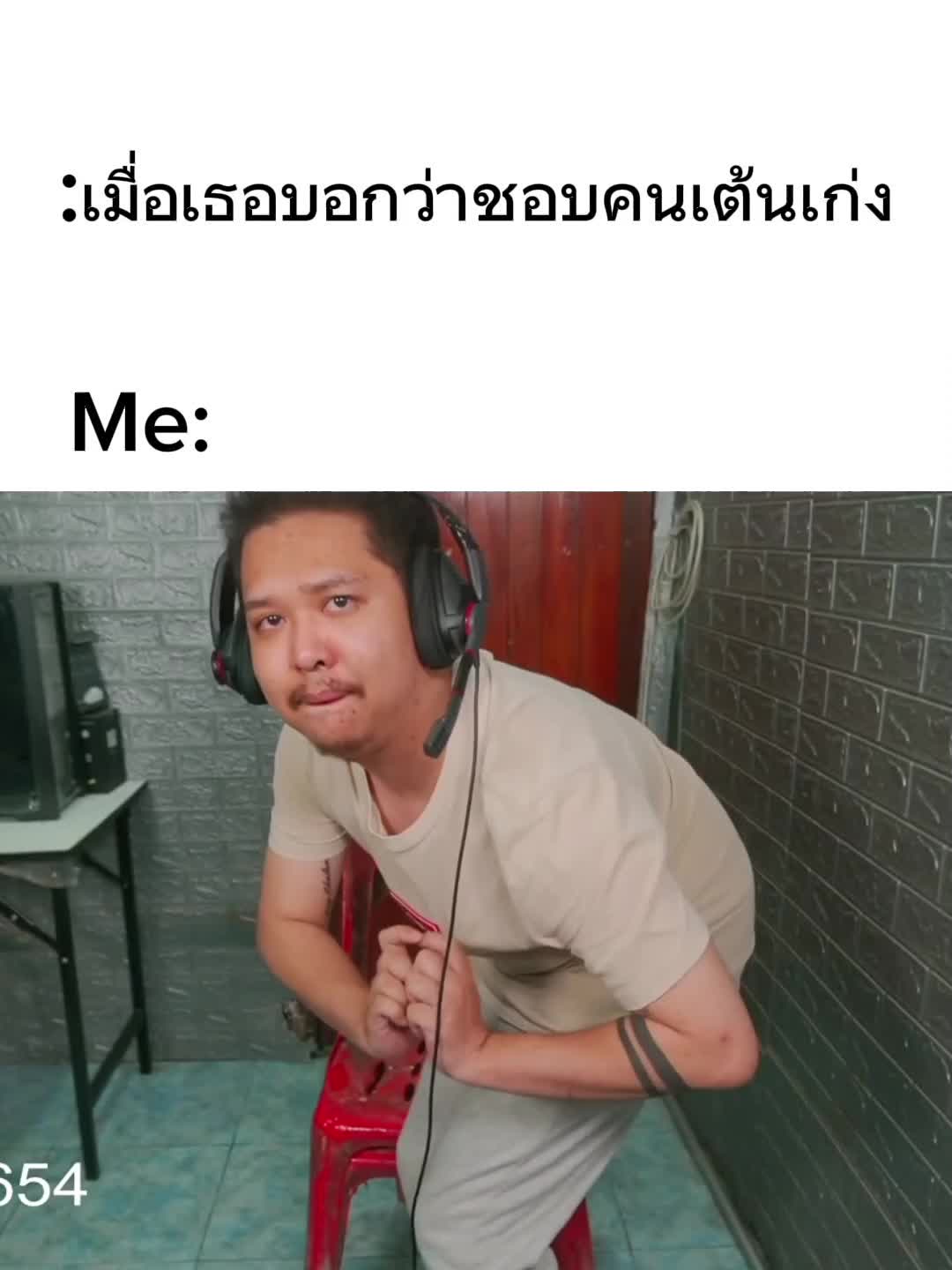 @𝐃𝐎𝐍𝐔𝐓 🌊
