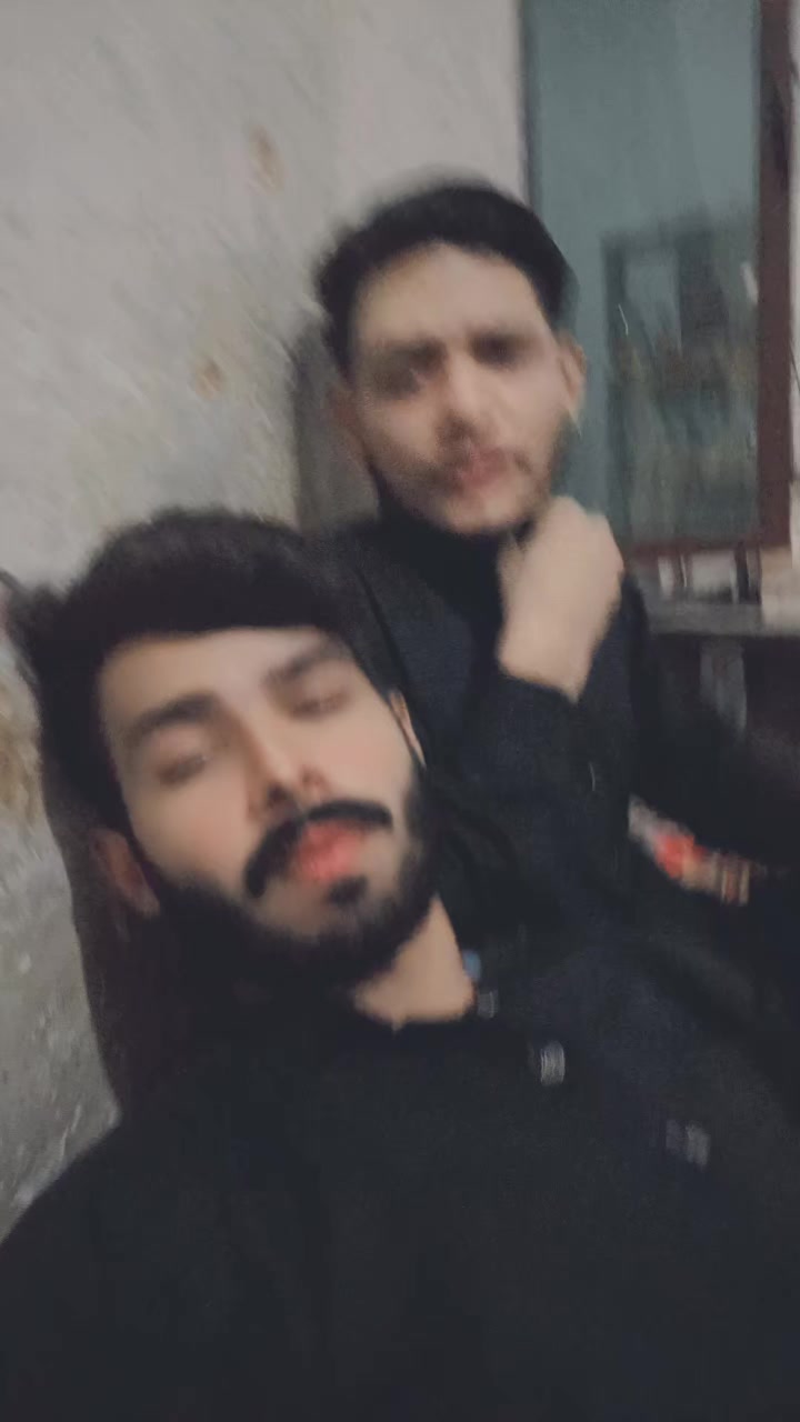 @Ziddi Boy 🙄