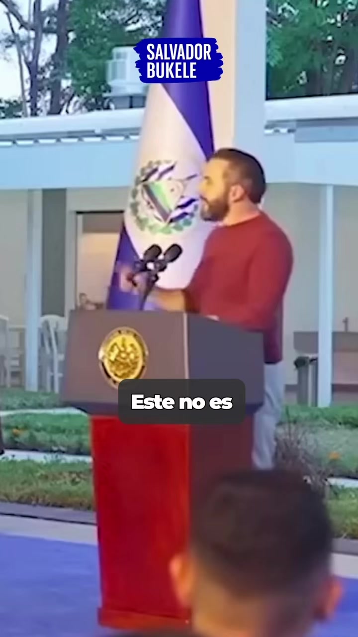 @salvadorbukele