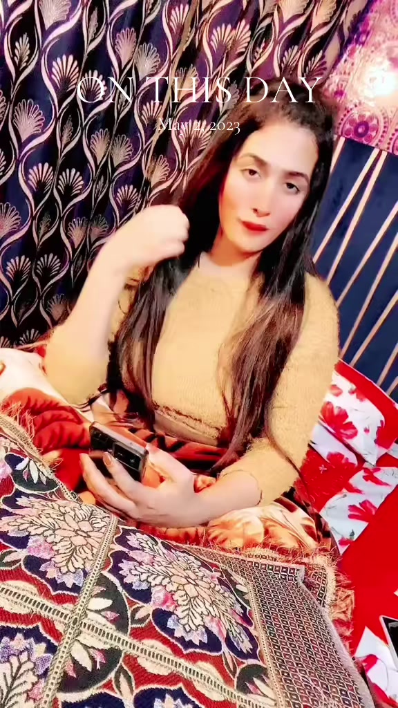 @🦋