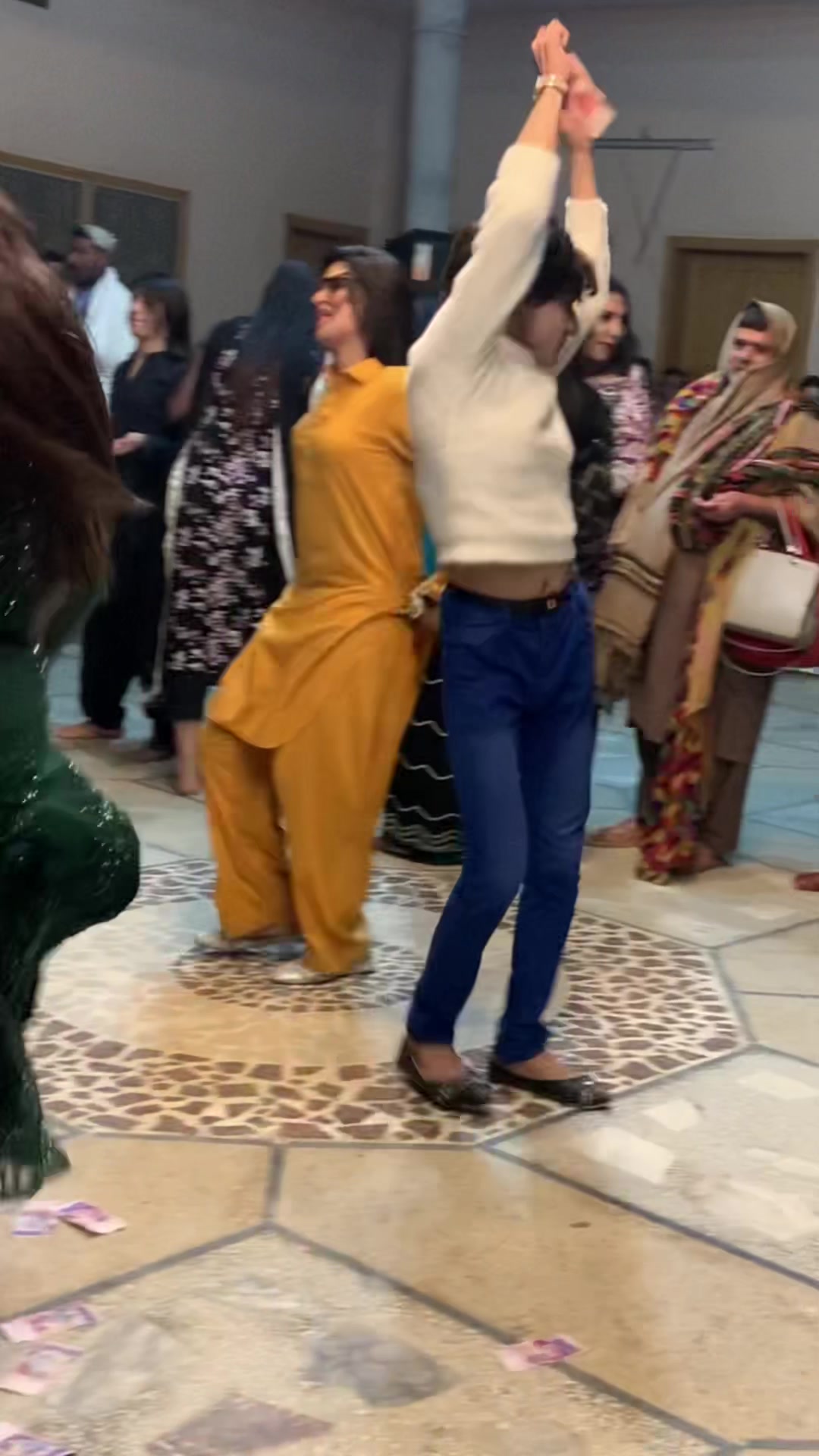 @🥀 ŃØwŠHÊRÅ —Ãłł DÂŃÇêR 💃🏾