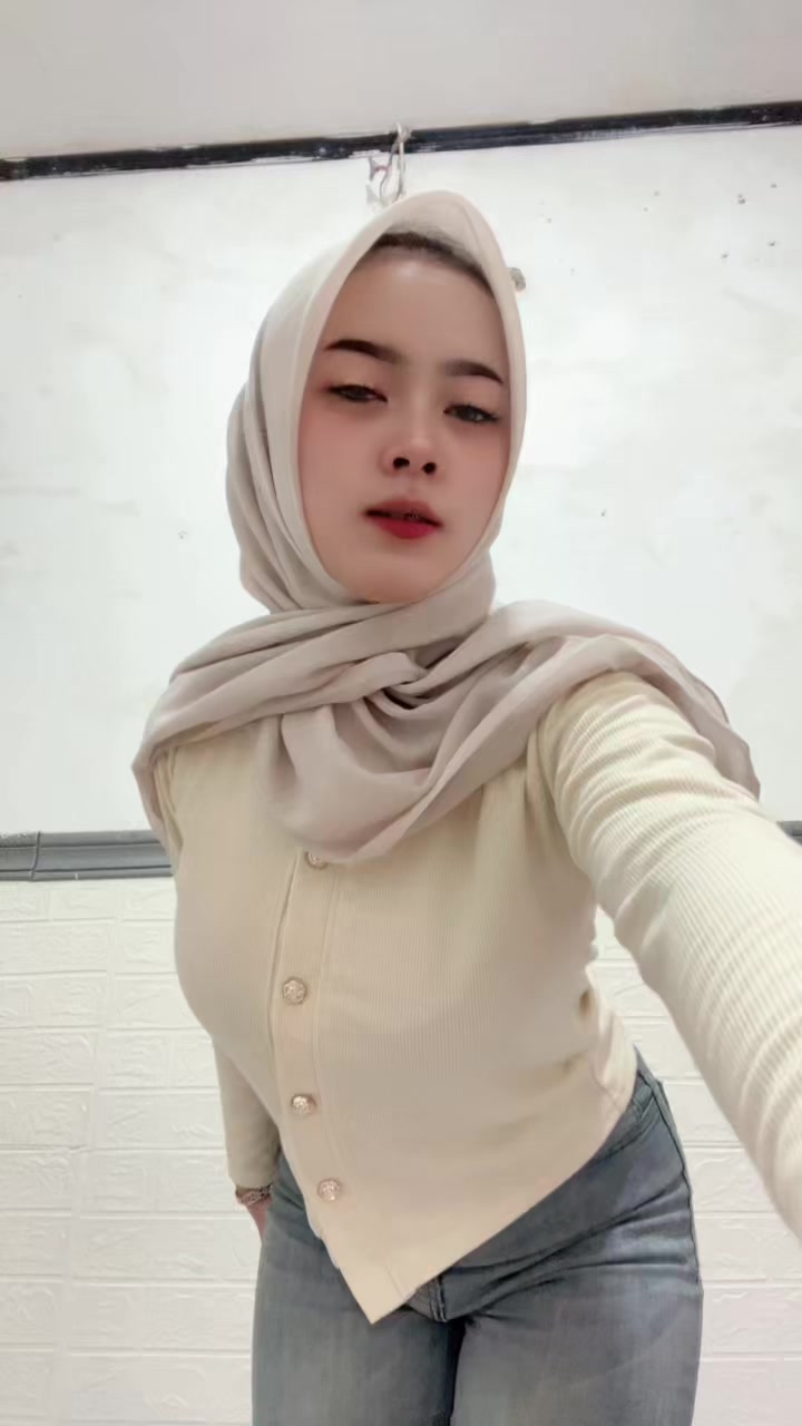 @_dedeyaww