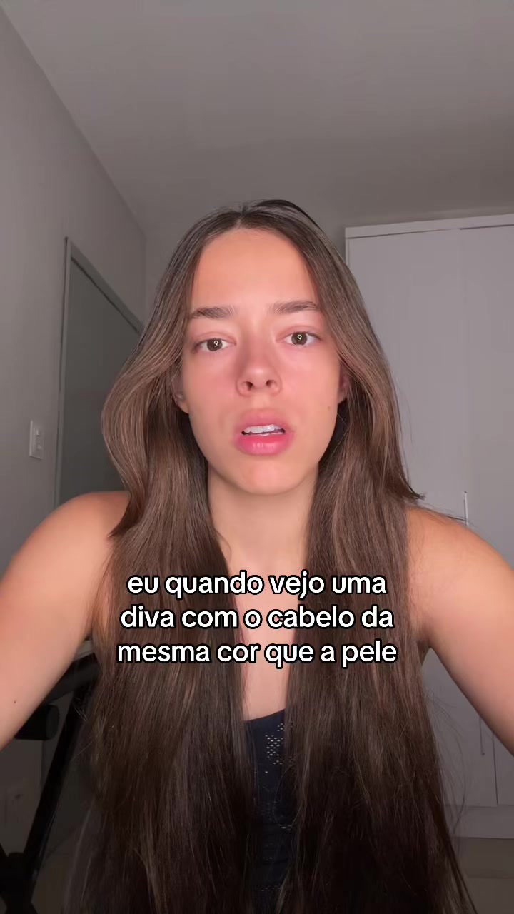 @Julia Andrade